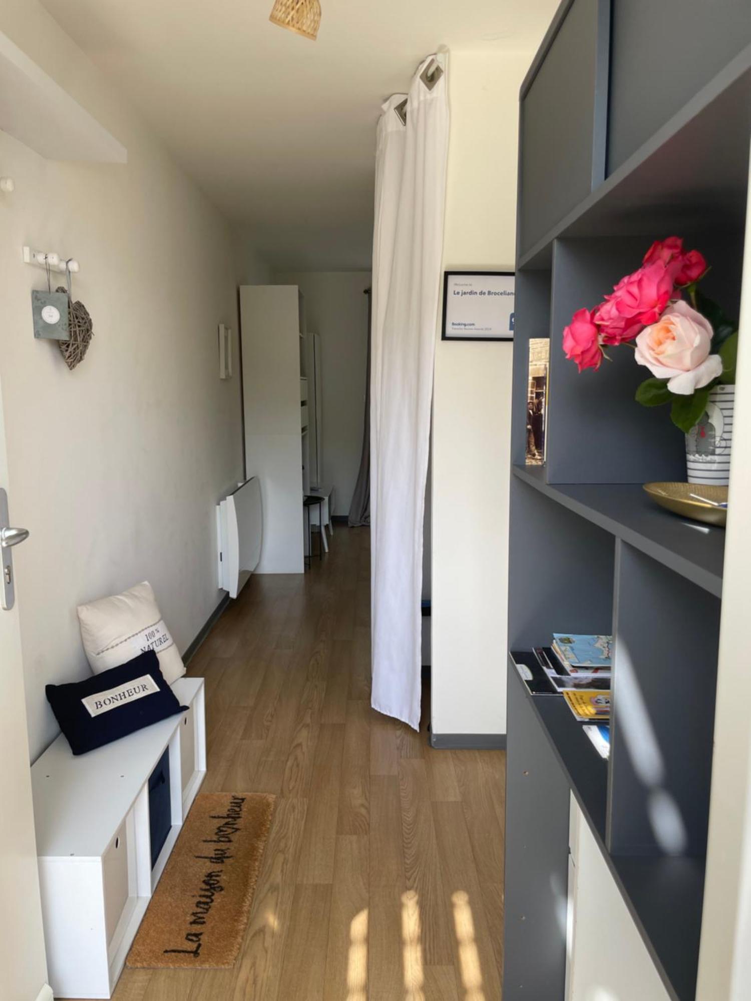Le Jardin De Broceliande Apartment Ploermel Ngoại thất bức ảnh