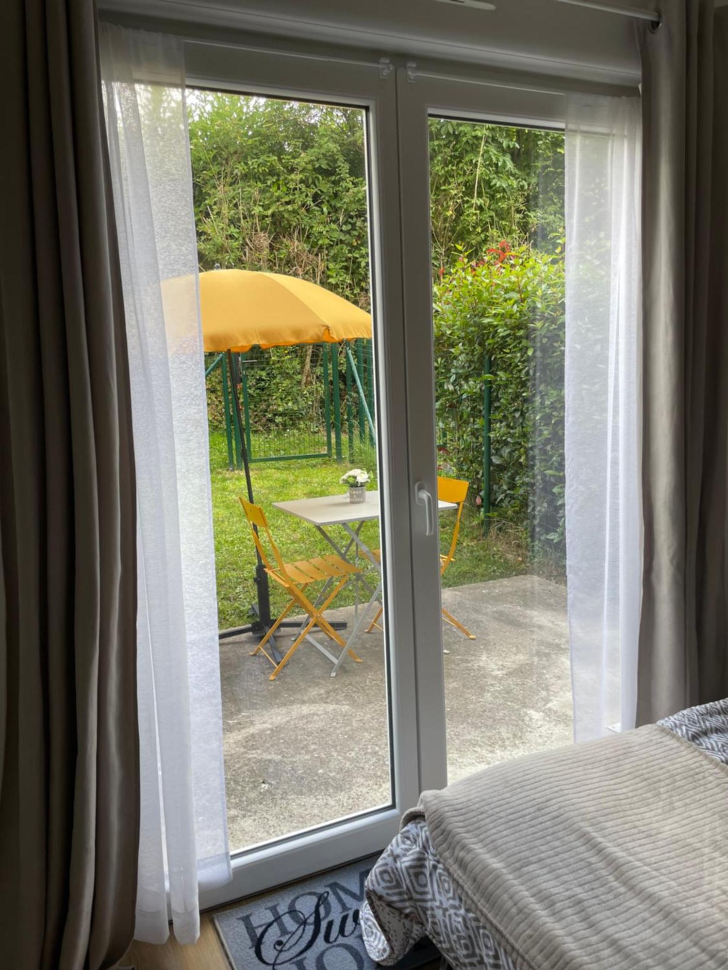 Le Jardin De Broceliande Apartment Ploermel Ngoại thất bức ảnh